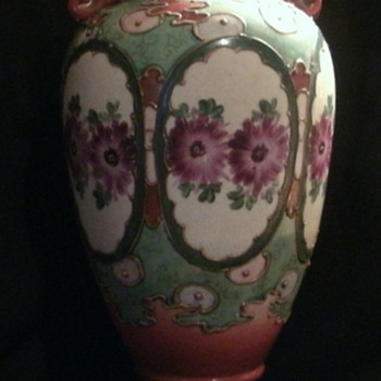 Japanese Moriage Vase