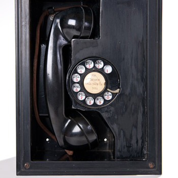 Rummage Sale Find: Vintage Western Electric in-the-wall phone - Telephones