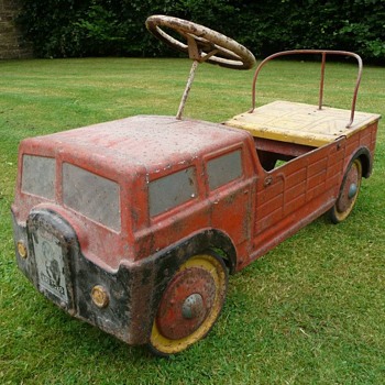1950s Mobo Haulage Lorry Pedal Car - Model Cars