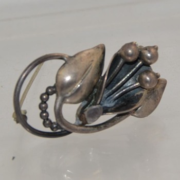 Unkown Sterling Silver Flower Mid Century Modern Design Brooch or Pin - Fine Jewelry
