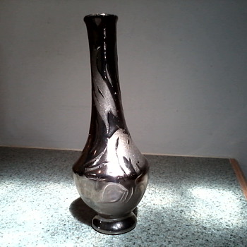 Weeping Silver / Platinum Hollywood Regency Bud Vase / Swetye Pottery Salem OH / Circa 1950's