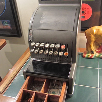 National 1941 Model #4151 Candystore/Barbershop Cash Register