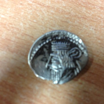 Looking to see if anyone has any information that may help me correctly identify these coins. - World Coins