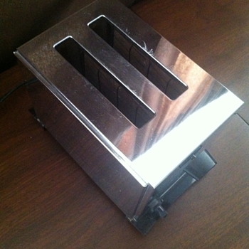Egg maker and toaster