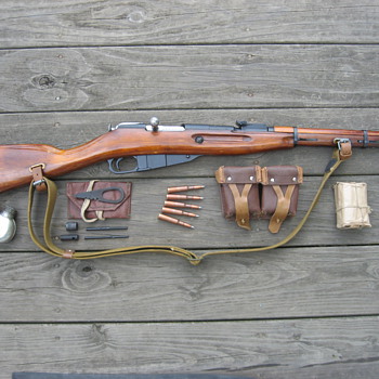 1942 Mosin Soviet M38  7.62 x 54 WWII carbine rifle & gear - Military and Wartime