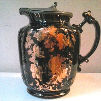 Samuel Johnson Ware -Burslem- / 6 " Black and Gilt Floral Syrup Pitcher With Pewter Lid /Circa 1887-1915 - Pottery