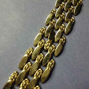 Vintage yellow gold 14K bracelet from about 1950