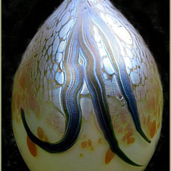 Loetz Phanomen Shade c. 1899 - Art Glass
