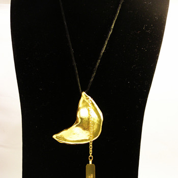 Vintage Miriam Haskell Fortune Cookie Necklace