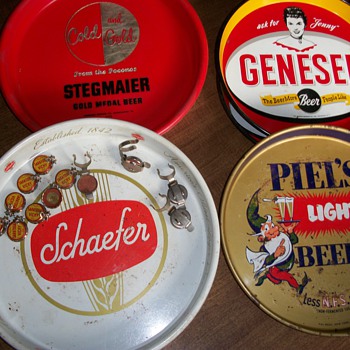 Beer Trays and Bottle Tops - Breweriana