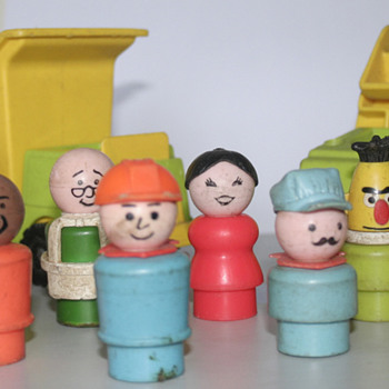 Sesame Street finger dolls