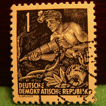 1953-54 Deutsche Demokratische Republic 5 Stamp - Stamps