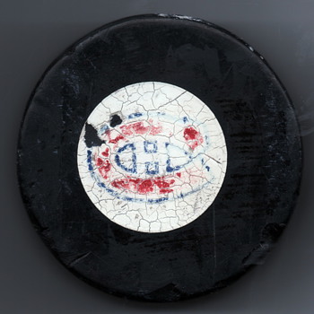 1973 jacques lemaire montreal canadiens team signed stick with puck