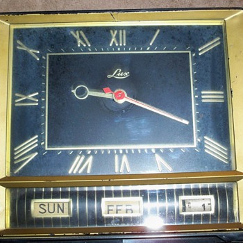 Lux Vintage Clock