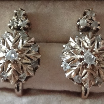 Victorian  rose gold, rose cut diamonds earrings - Fine Jewelry