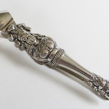 Gorgeous Figural Sterling Tongs~Indian w/Feather Headress~Cross on Chest~Marked?