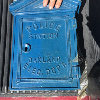 Oakland Police Department Gamewell Cast Iron Phone Call Box - Telephones