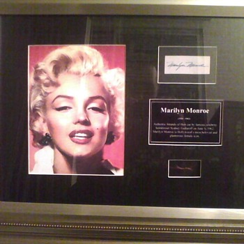 Celebrity - Lock of Marilyn Monroe's Hair - Movies