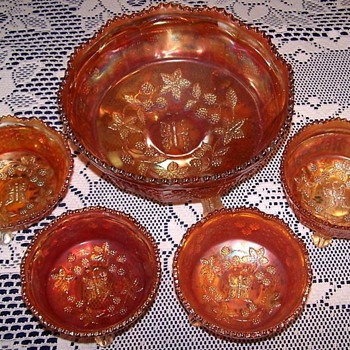 Fenton Butterflies & Berries - Glassware