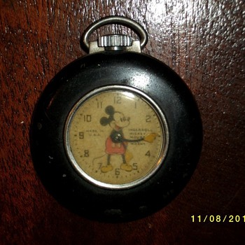 1937-39 Mickey Mouse Lapel Watch