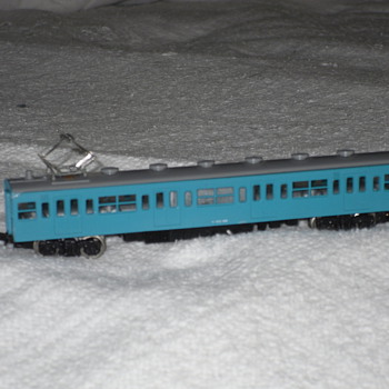 Electric Elevated Train - Model Trains