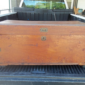 HAND MADE CHEST - Furniture