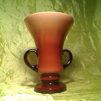 Amathyst vase - Art Glass