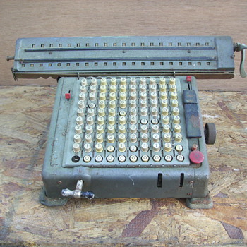 Monroe high speed adding calculator - Office