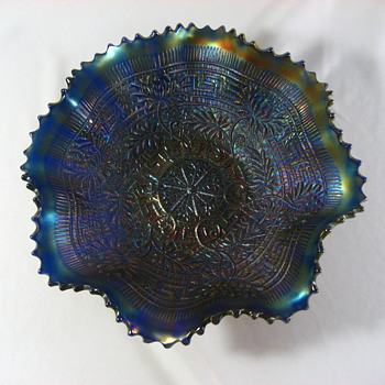 Carnival bowl - Glassware