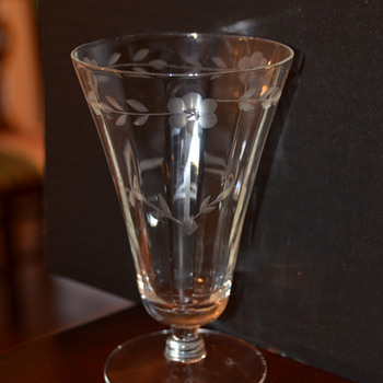 Help identifying patterns?  Post #2 - Glassware
