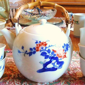 Japanese tea set with bird and flowers,