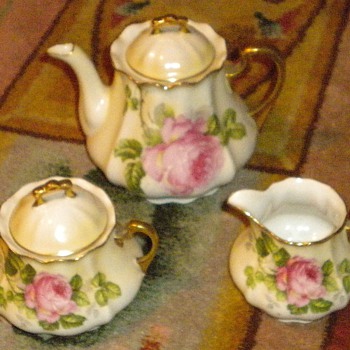 Tea Set Prussia Can someone tell me about it - China and Dinnerware
