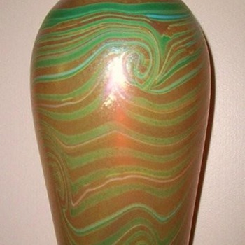 KEW BLAS KING TUT VASE  c. 1900 - Art Glass