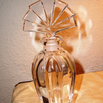 What a Gorgeous Crystal Perfume Decanter bottle