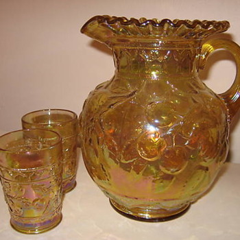 Fenton Apple Tree Water set
