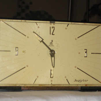 Vintage french JAZ JAZISTOR alarm clock ca. 60's-70's.