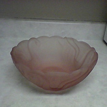 PINK  FROST SWAN BOWL