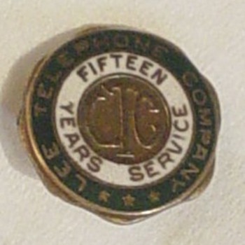 Lee Telephone Company Pin - Telephones