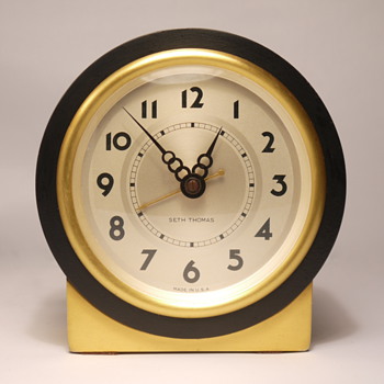 Seth Thomas "Tabor" 1E Shelf Clock - Clocks