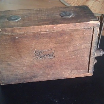 Ford Model T Wooden Battery ???
