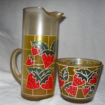 Strawberry Pitcher & Ice Bucket - Glassware