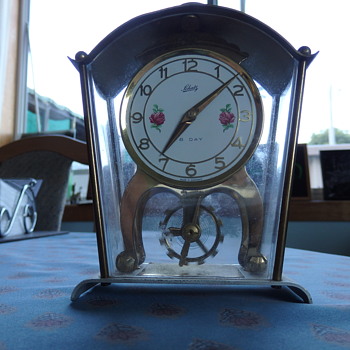 old clock - Clocks
