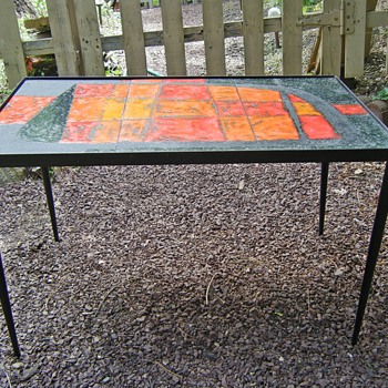 Help id Mid Century tile stacking tables Made in France for Saks 5th Ave?