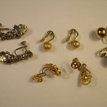 More Vintage Costume Jewelry "Earrings, Pin & Bracelet