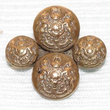 Military Buttons - Military and Wartime