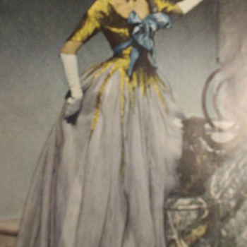 Amazing Gowns from the 50's.