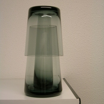 Wilhelm Wagenfeld - Art Glass