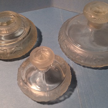 Lovely roses vintage Czech set - Bottles