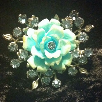 Blue Rose Brooch - Costume Jewelry