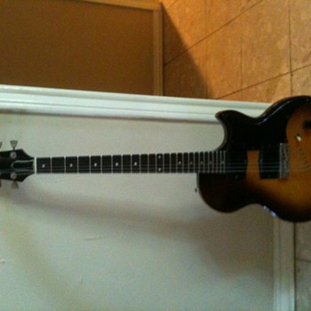 Help Identify this Gibson??